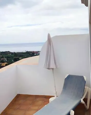 Pacuco's 5 Apartment *