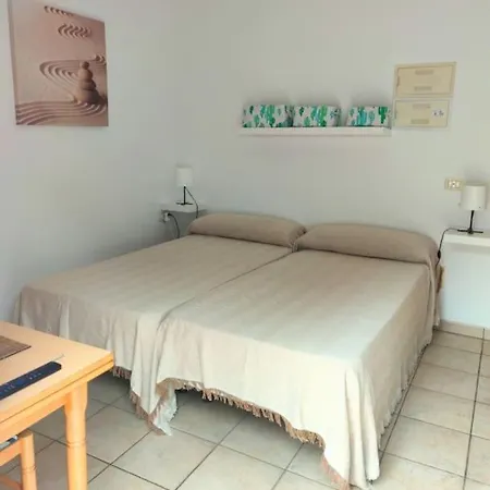 Pacuco's 5 Apartment *